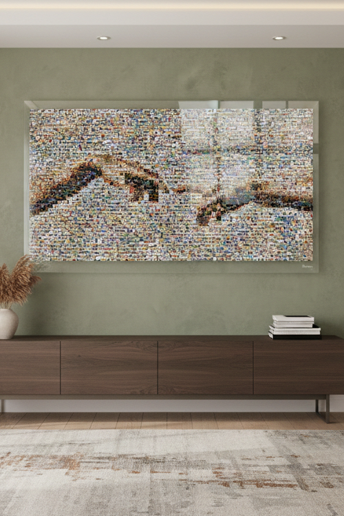 Tableau plexiglass art contemporain Miquaseo, mosaique "The Divine Touch VS Homeless", decoration murale design, edition limitee signee et numerotee