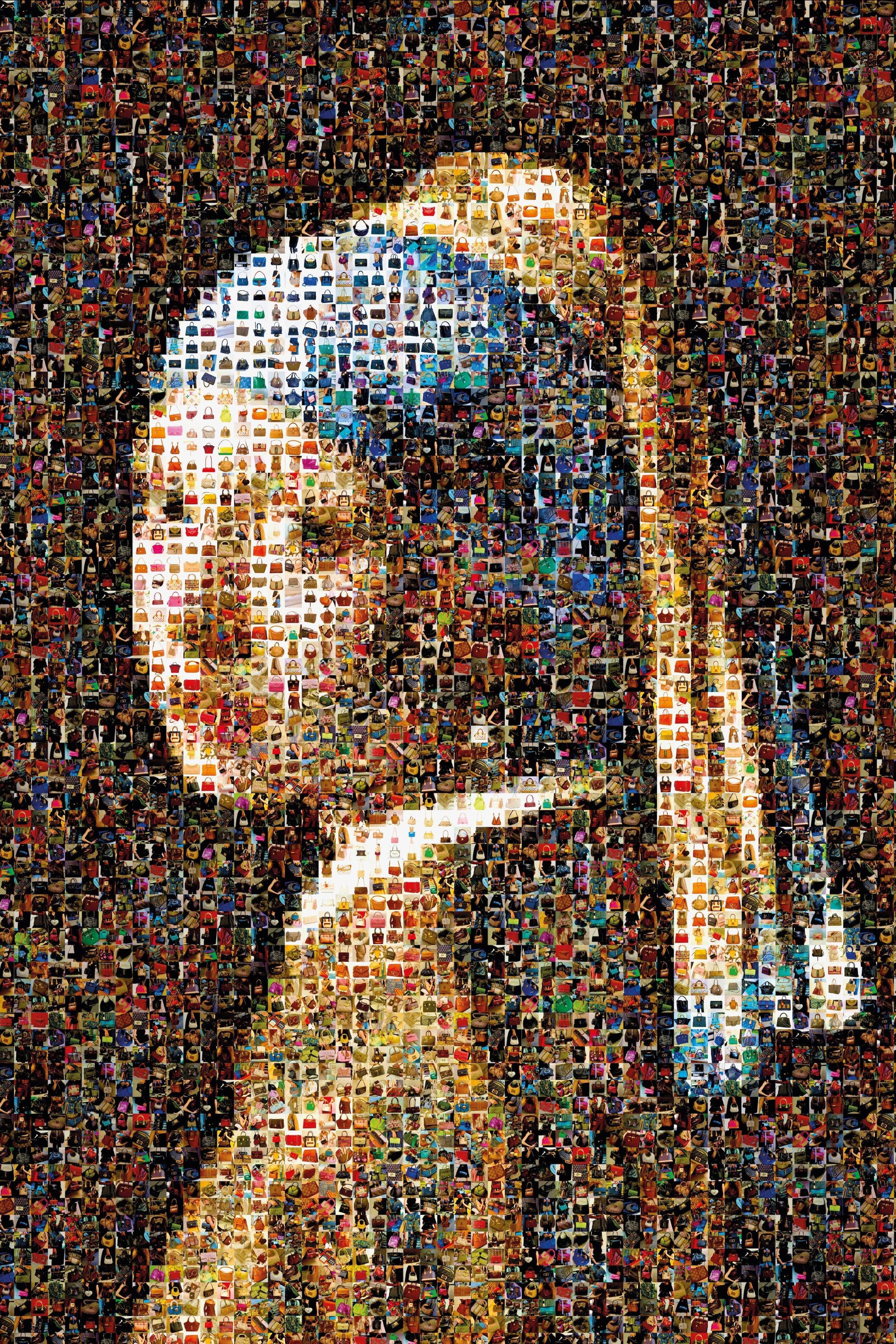 Tableau plexiglass art contemporain Miquaseo, mosaique "Fille à la perle VS Luxury Handbags", decoration murale design, edition limitee signee et numerotee
