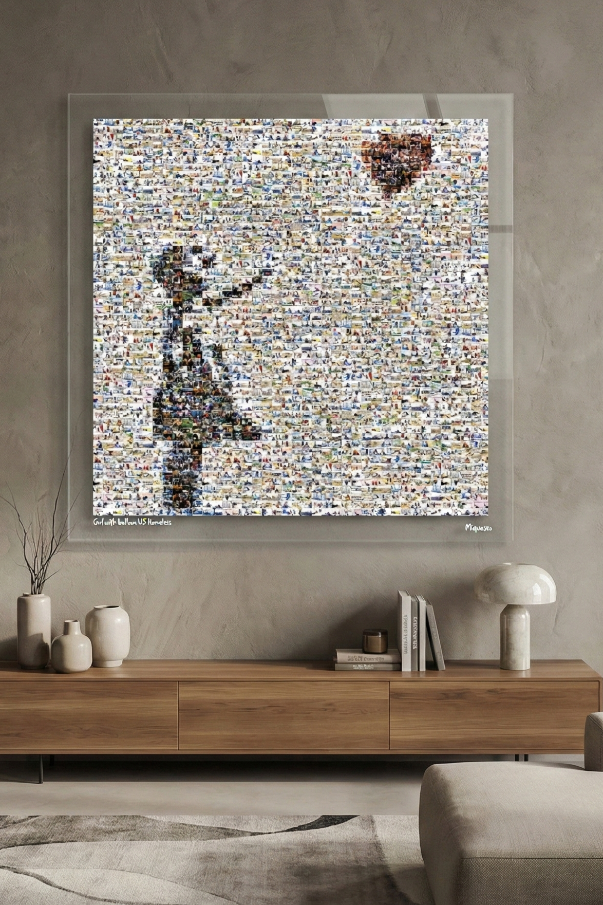 Tableau plexiglass art contemporain Miquaseo, mosaique "Girl with balloon vs Homeless", decoration murale design, edition limitee signee et numerotee