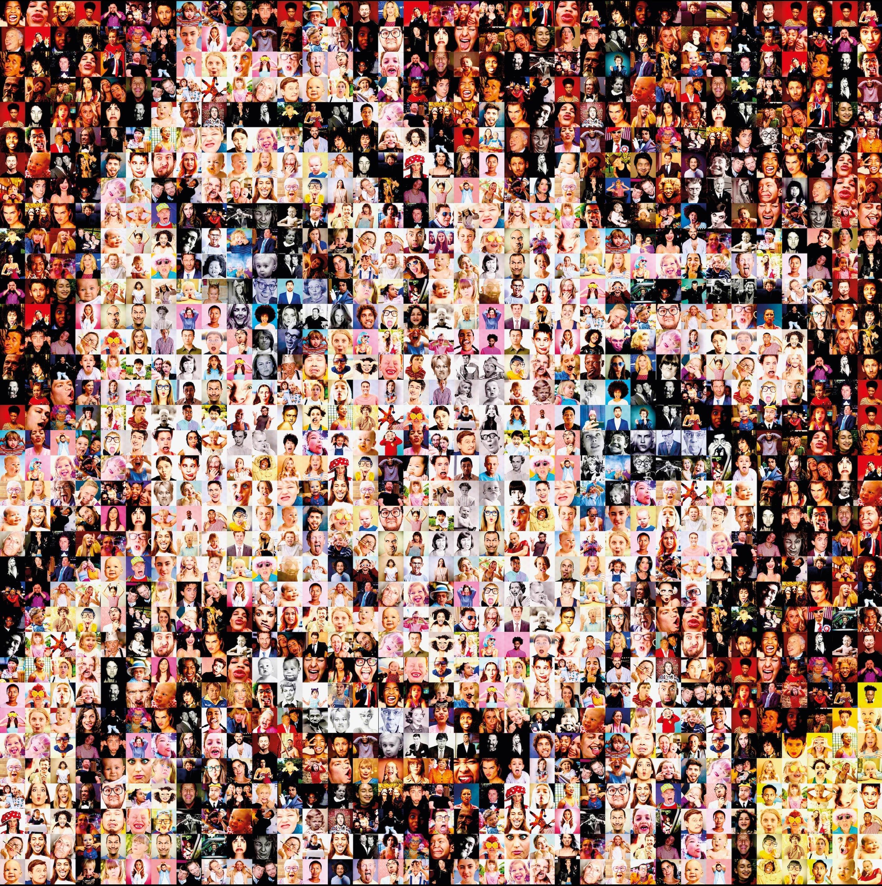 Tableau plexiglass art contemporain Miquaseo, mosaique "Girls vs Funny Faces", decoration murale design, edition limitee signee et numerotee